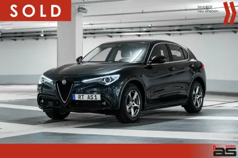 Verkauft: Alfa Romeo Stelvio in Schwarz
