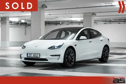 Verkauft: Tesla Model 3 Performance in Weiß